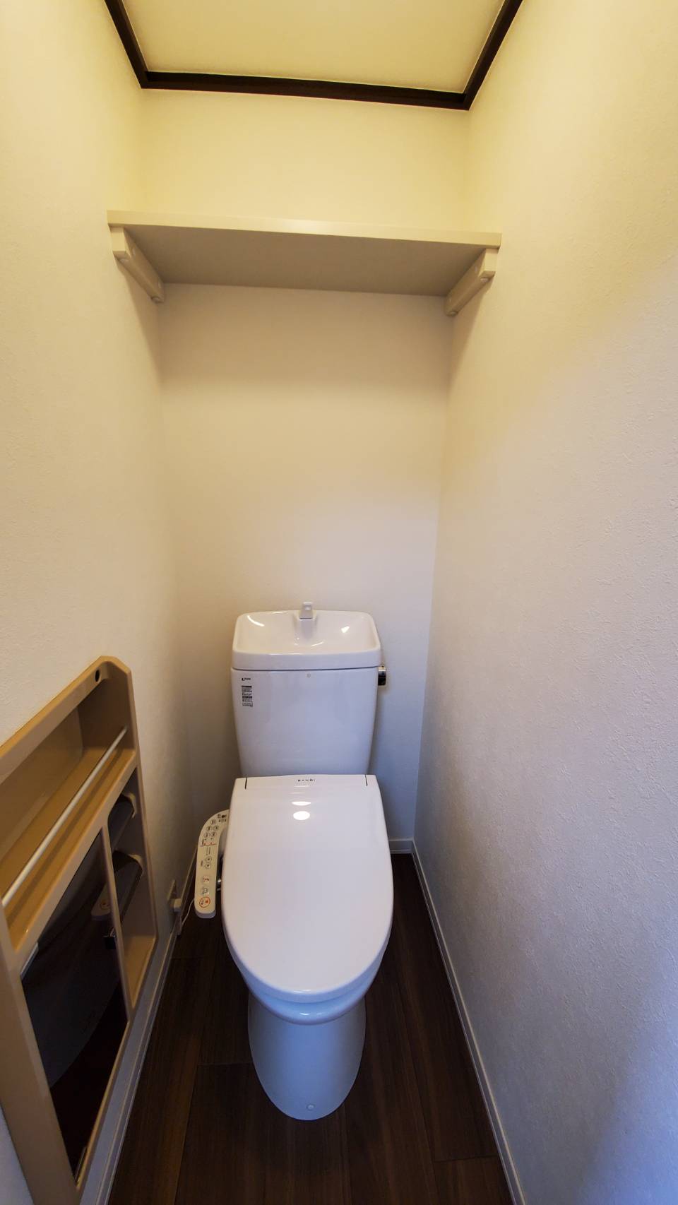 ＪＲ東海道本線 平塚駅 徒歩10分 2階建 築39年のトイレ写真