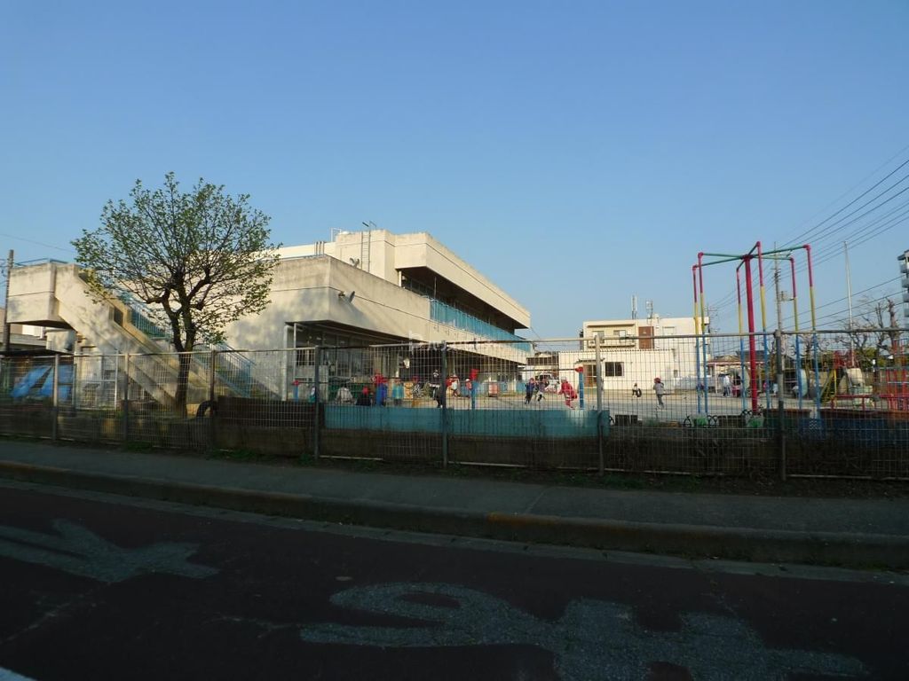 幼稚園・保育園　松戸市立新松戸南部保育所（幼稚園・保育園）まで330m