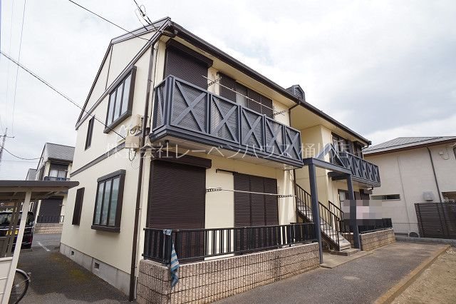 建物外観　レーベンハウス桶川店へ　048-787-5511