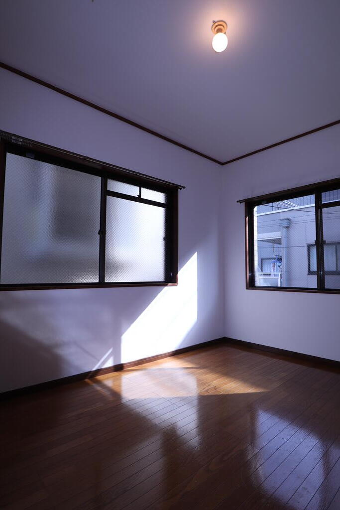 シールート狛江の居間写真