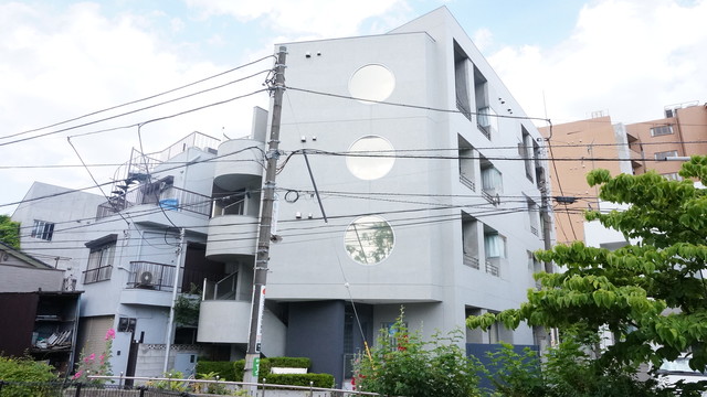 建物外観　外国籍の方もご相談可能です♪