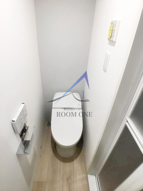 ブライトフォーのトイレ写真