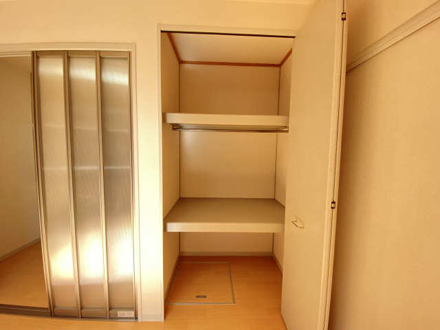 ディアス的場B棟のトイレ写真