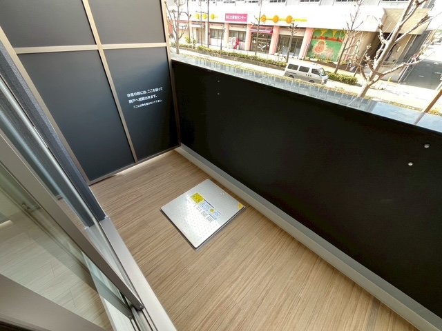 ファステート難波ミライズの内装写真