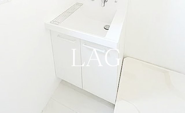 洗面設備　洗面台です。