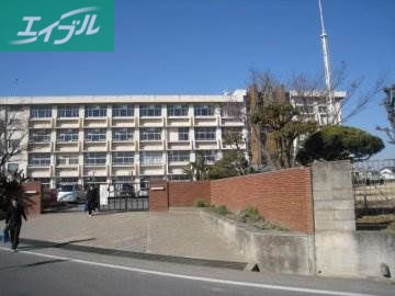中学校　倉敷市立倉敷第一中学校（中学校）まで279m