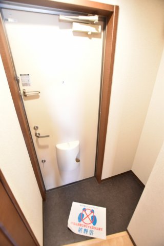 玄関　別号室画像。ご参考下さい