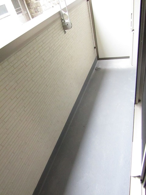 バルコニー　同一施工会社同一仕様写真