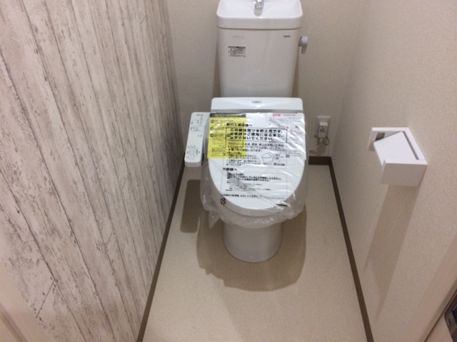 地下鉄谷町線 喜連瓜破駅 徒歩5分 3階建 築9年のトイレ写真