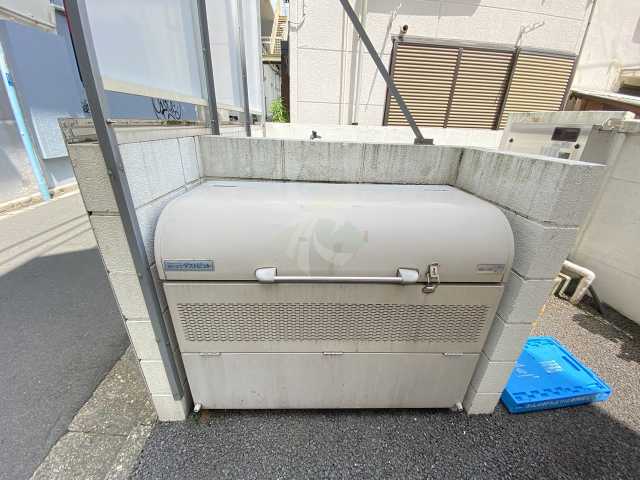 駐車場　プレシャス高円寺