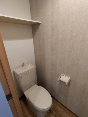 メゾンレトワールのトイレ写真