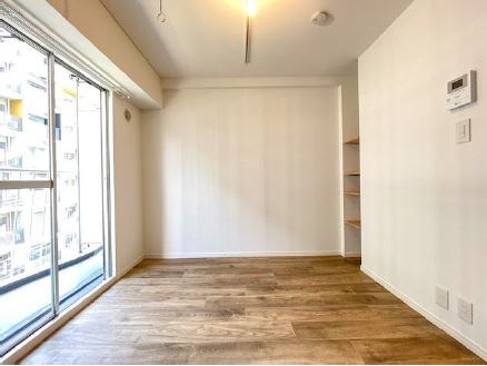 ライオンズマンション方南町駅前の居間写真