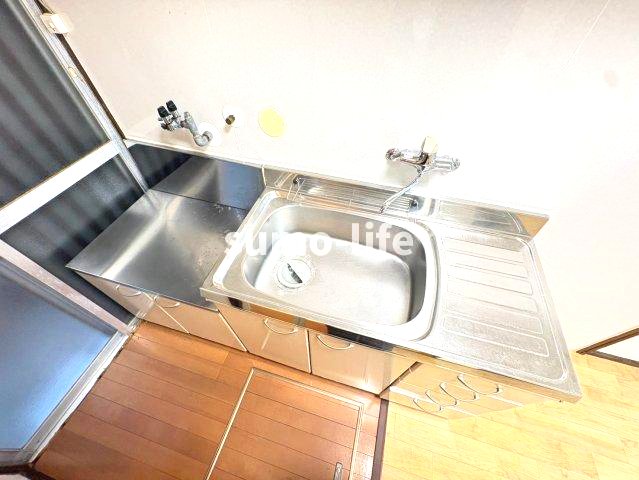 伊丹8丁目3-15-3テラスのキッチン写真
