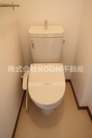 トイレ　清潔感のあるトイレです