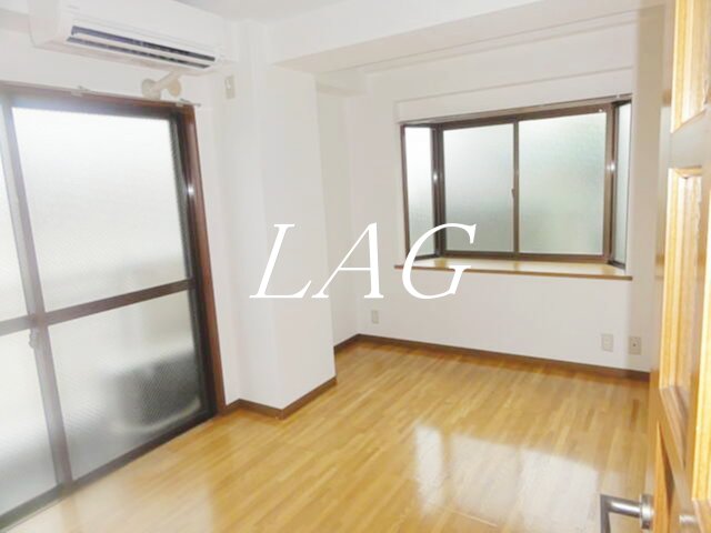MAISON常盤台の居間写真