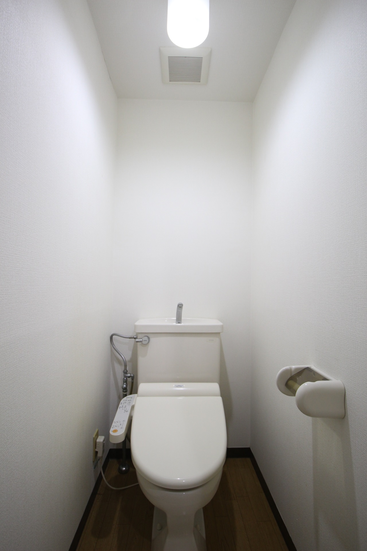 パインヒルズ西ヶ原のトイレ写真
