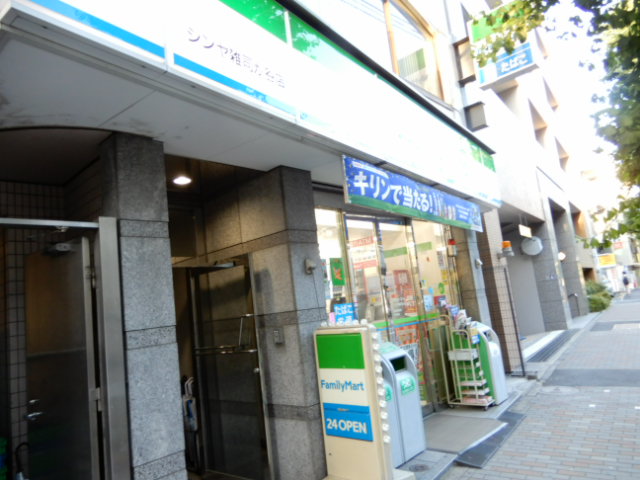 コンビニ　ファミリーマートシンヤ雑司が谷店（コンビニ）まで265m