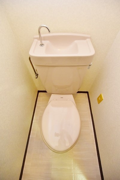 トイレ　★温水洗浄便座取付可★