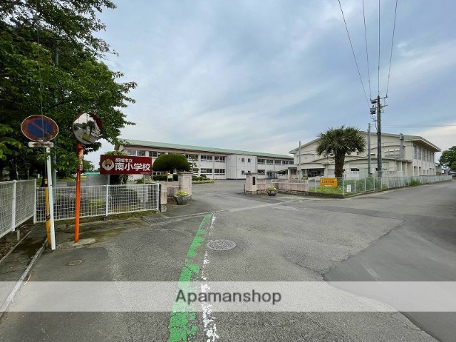 小学校　都城市立南小学校（小学校）まで1348m