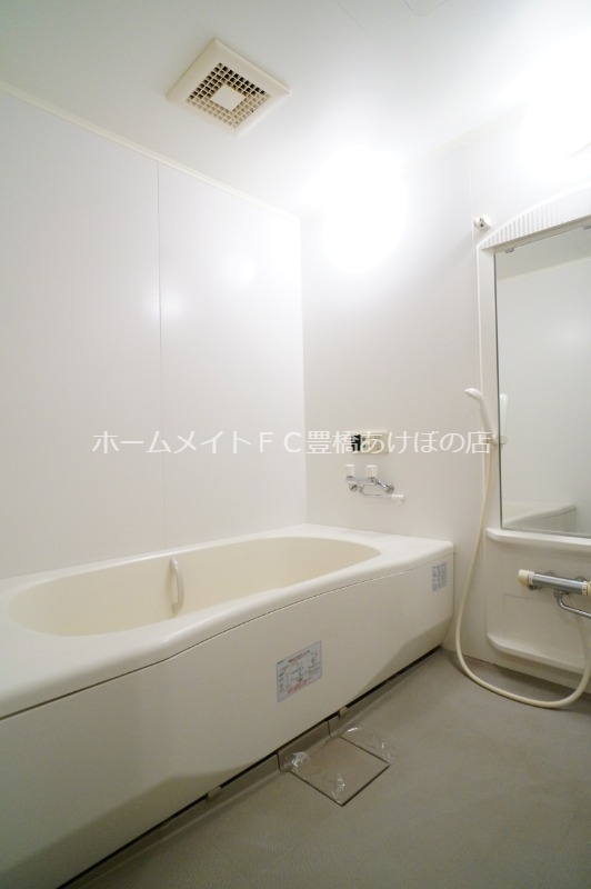 バス・シャワールーム　同型別部屋写真