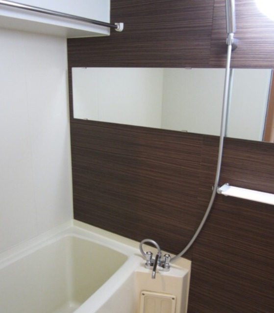 バス・シャワールーム　浴室