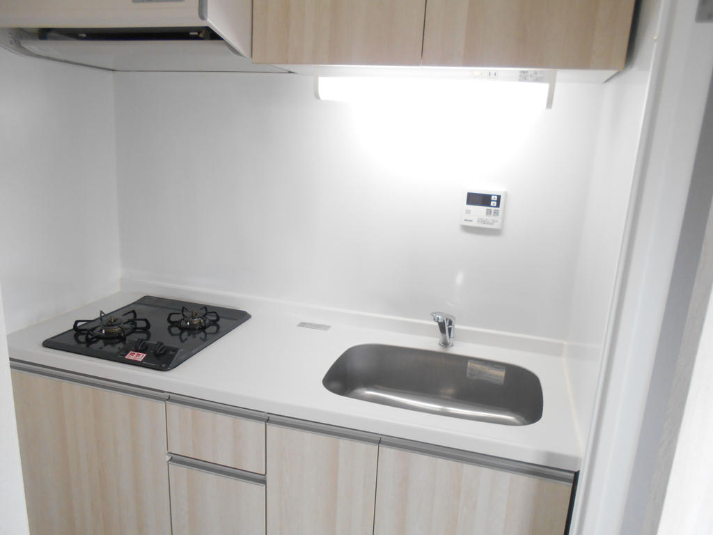 キッチン　システムキッチン、２口ガスコンロ