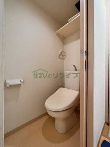 【新宿区須賀町のマンションのトイレ】