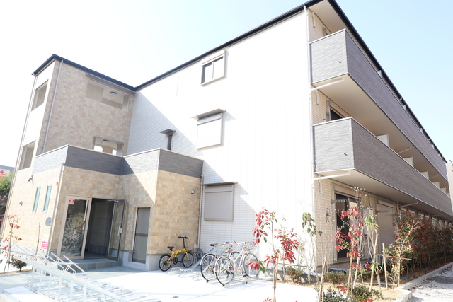 千葉県浦安市富士見４（アパート）の賃貸物件の外観