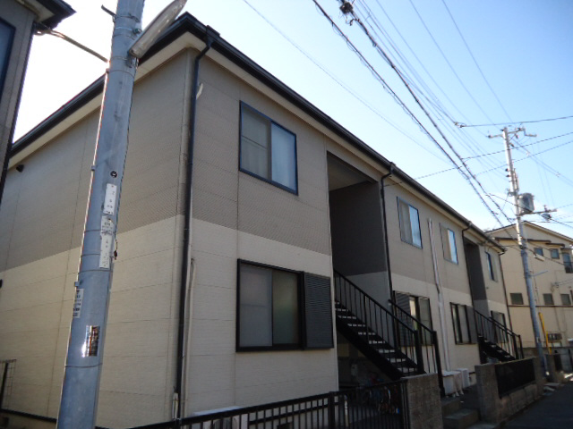 建物外観　大倉山ハイツA棟