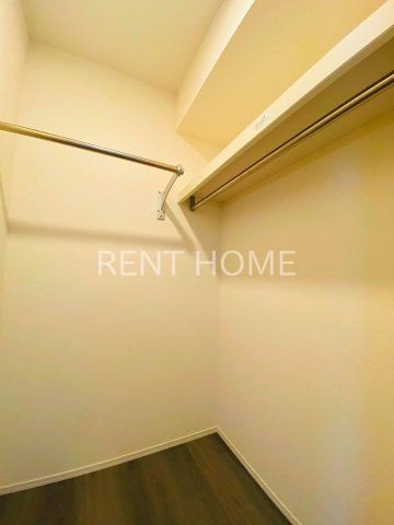 収納　ウォークインクローゼット