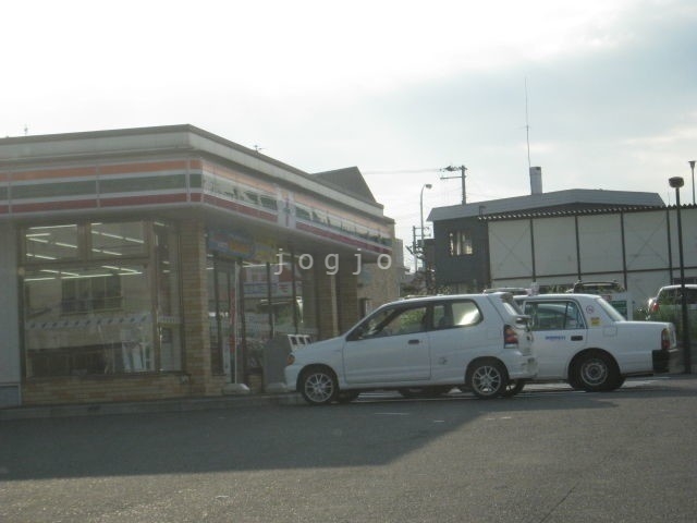 【札幌市白石区平和通のマンションのコンビニ】