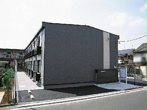 【レオパレスプラシード竹丘IIの建物外観】