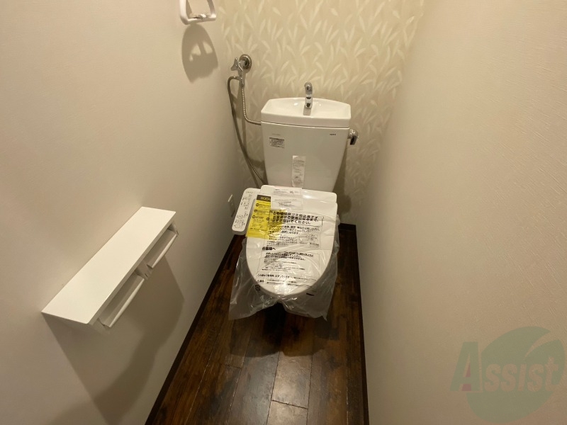 トイレ　トイレです。ウォシュレット付を探している方、おすすめです。