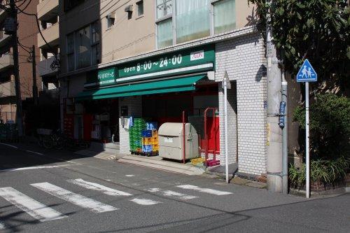 スーパー　まいばすけっと西蒲田７丁目店（スーパー）まで55m