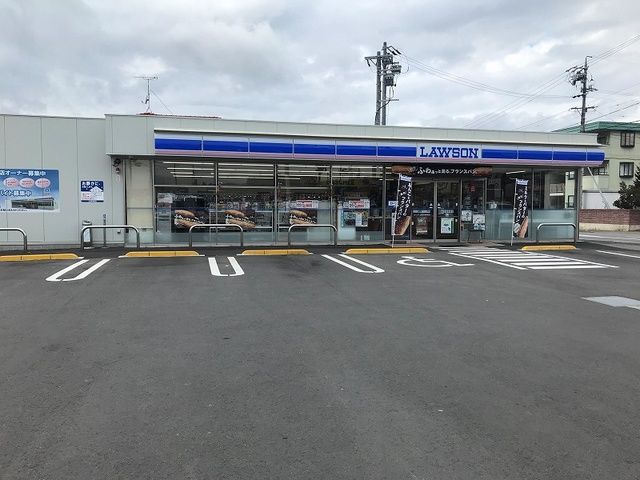 コンビニ　ローソン上田芳田新町店（コンビニ）まで60m