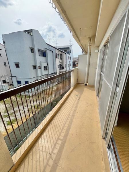 バルコニー　ベランダ　陽当たり良好です