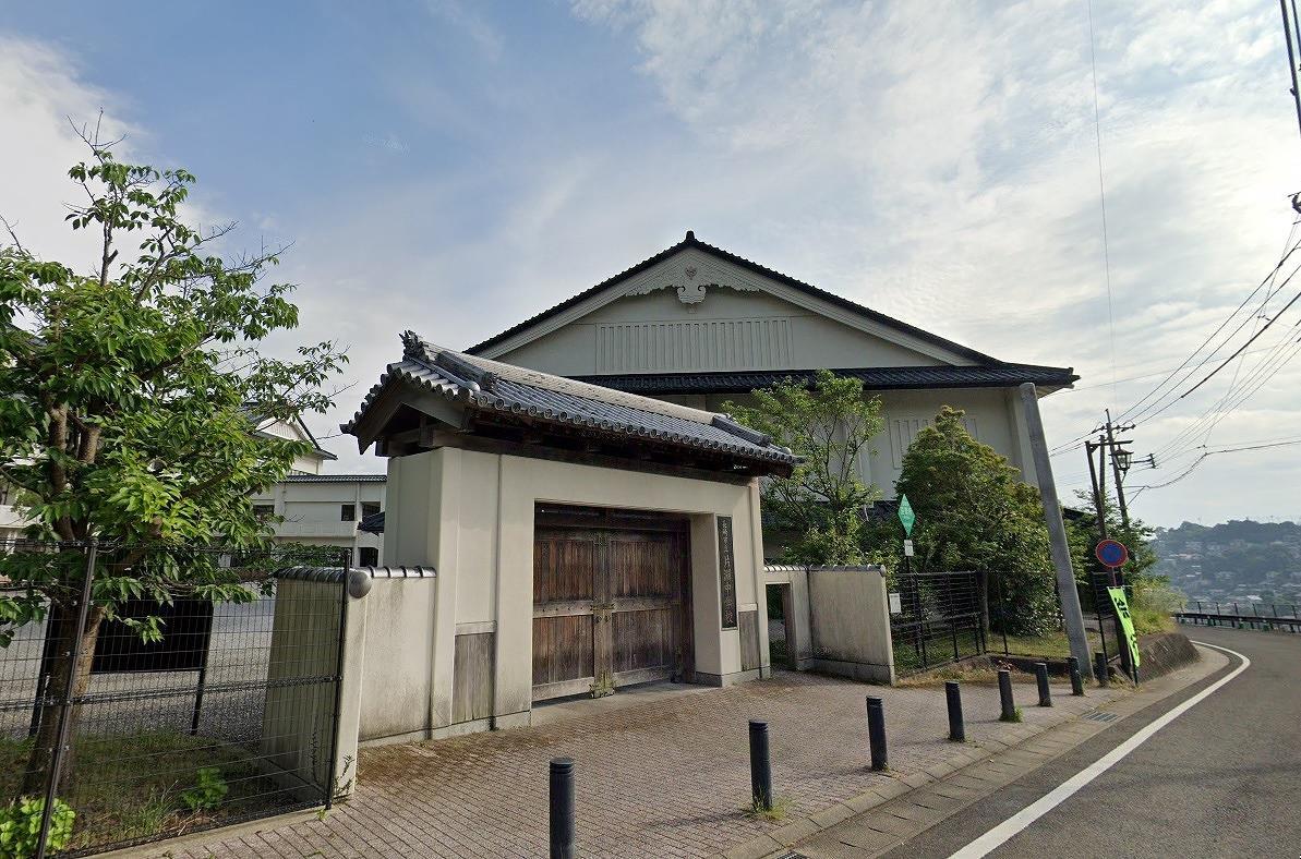 中学校　長崎市立片淵中学校（中学校）まで1602m