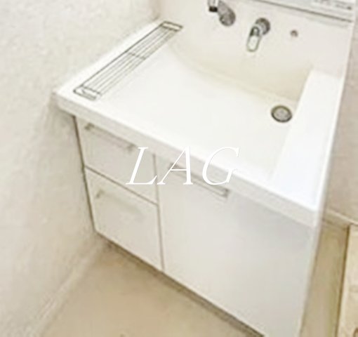 洗面設備　洗面台です。