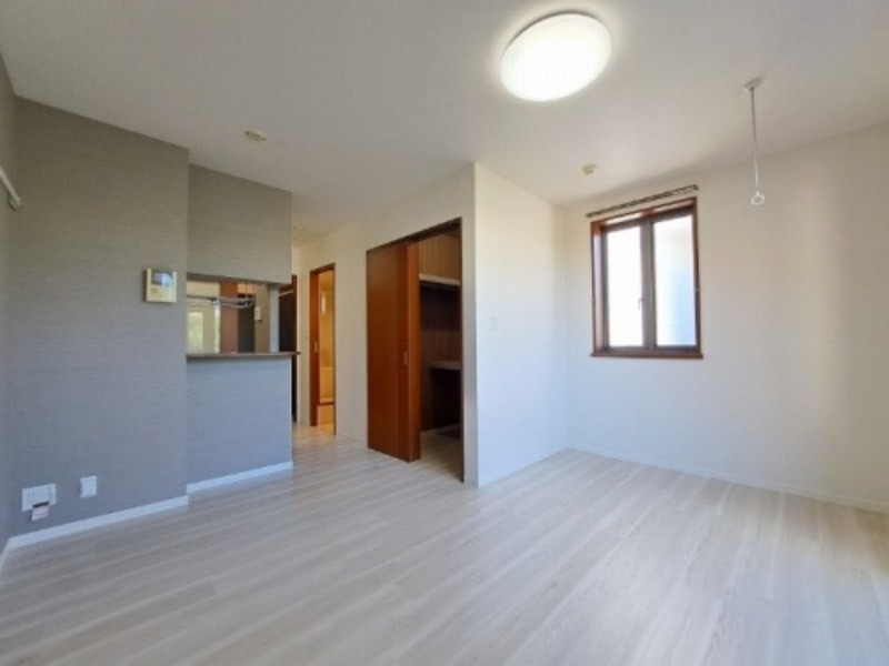 居室・リビング　図面と現状に相違がある場合には現状を優先