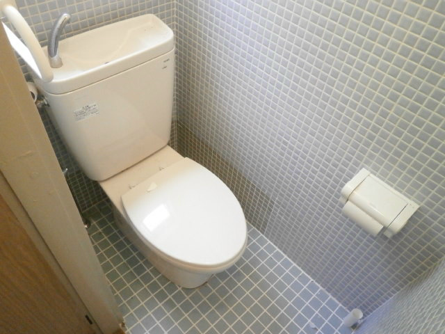 トイレ　同型タイプ