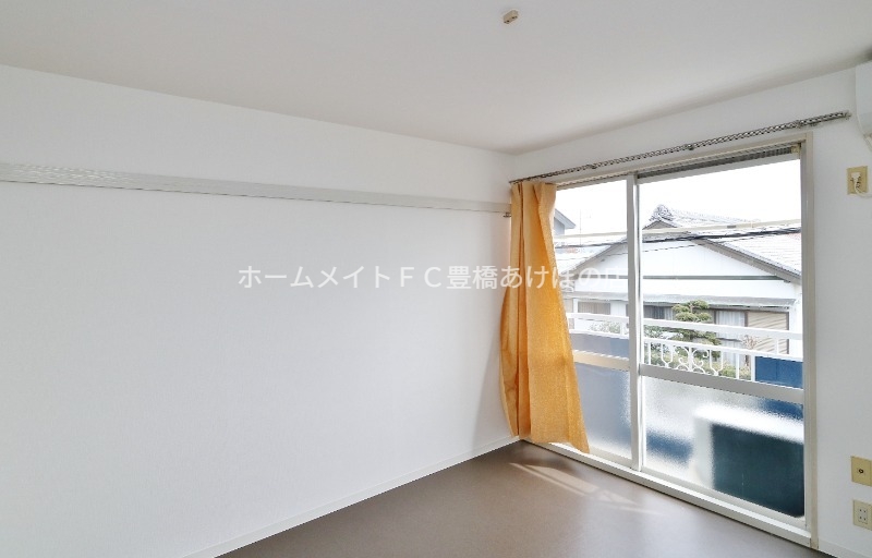 居室・リビング　同型別部屋写真