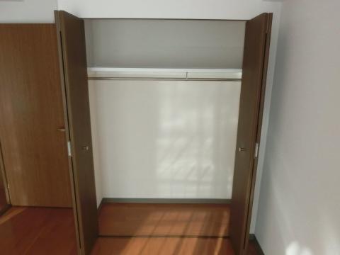 パセオ南茨木　収納　クローゼット