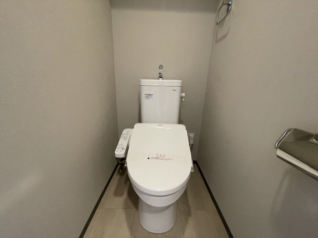 トイレ　別部屋参考写真