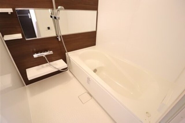 バス・シャワールーム　浴室