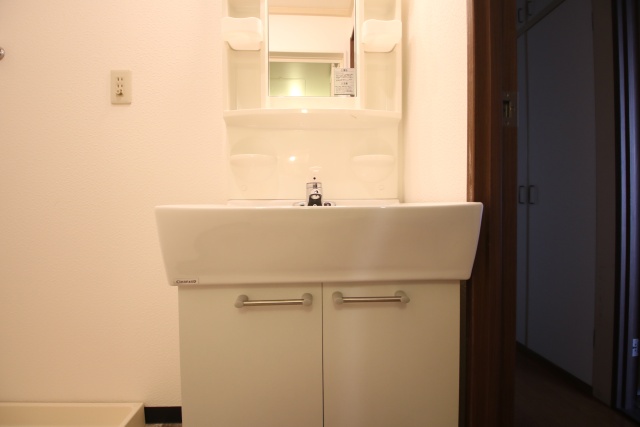 洗面設備　別室の参考写真です。※現況優先
