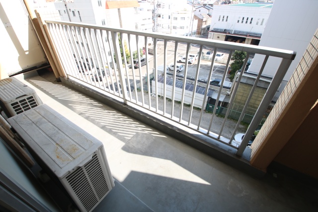 バルコニー　別室の参考写真です。※現況優先