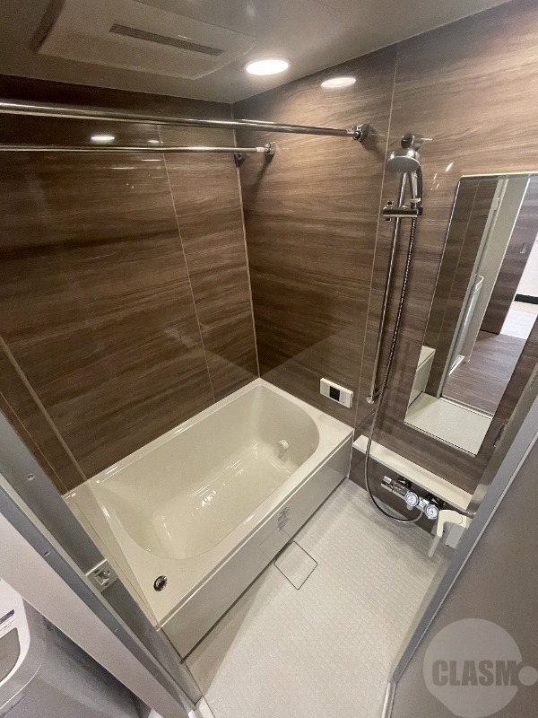 バス・シャワールーム　浴室乾燥付のおしゃれなお風呂！