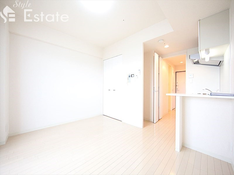 居室・リビング　内装