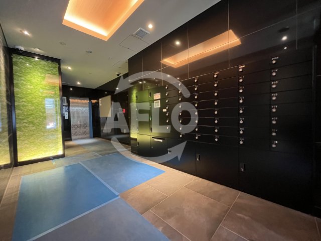 ロビー　プレサンス南堀江スタイルズ　ロビー