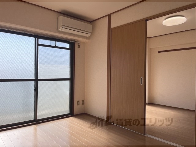 居室・リビング　洋室